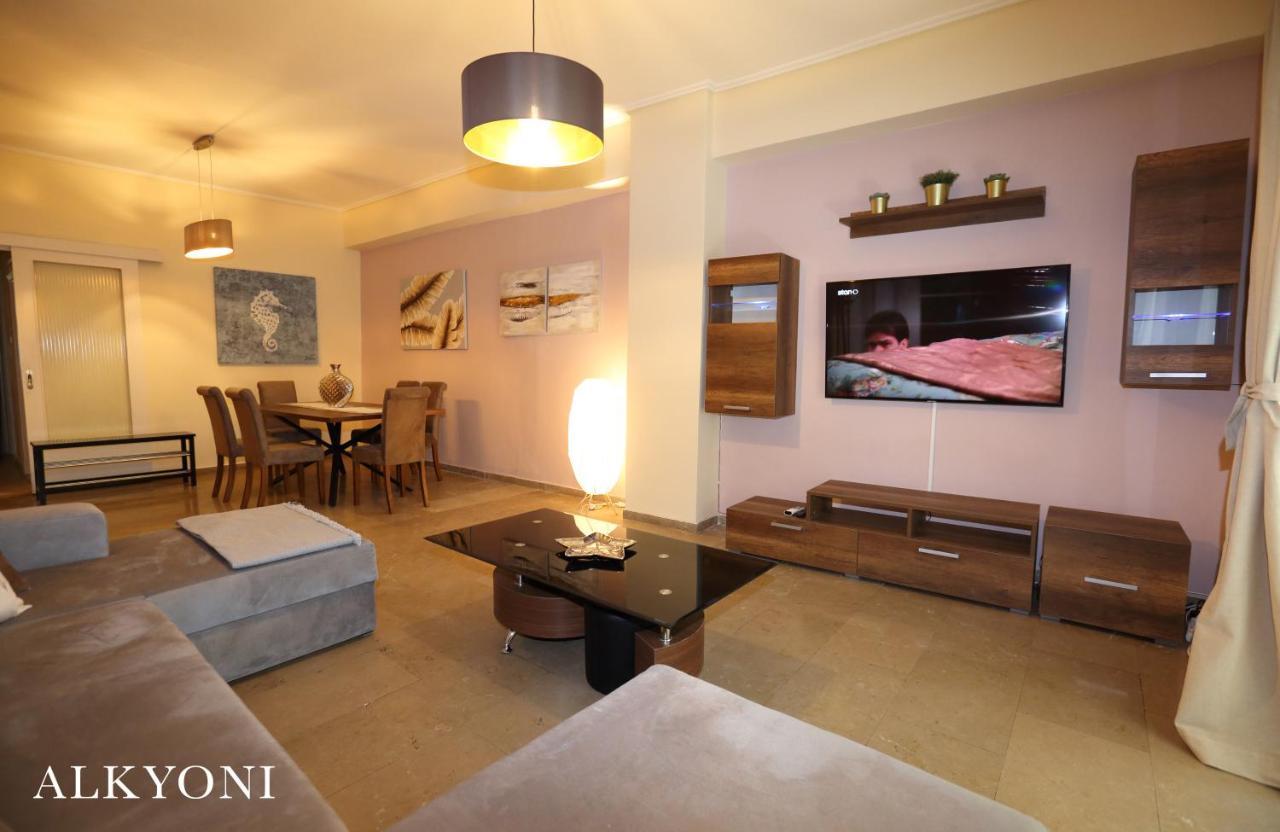 Melma Properties- Alkyoni Apartment By The Sea In Pireus Zewnętrze zdjęcie
