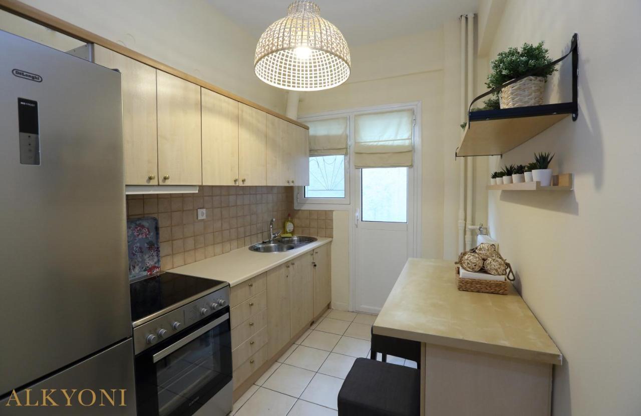 Melma Properties- Alkyoni Apartment By The Sea In Pireus Zewnętrze zdjęcie